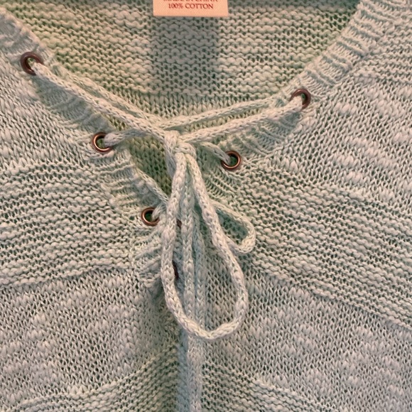 NWOT Extra long hoodie sweater - Picture 4 of 12